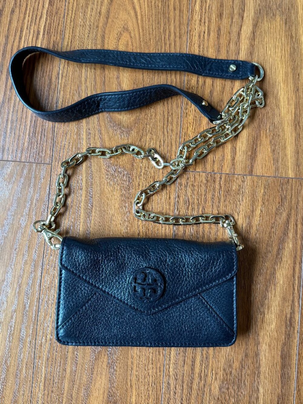 Tory Burch Crossbody Small Chain Bag